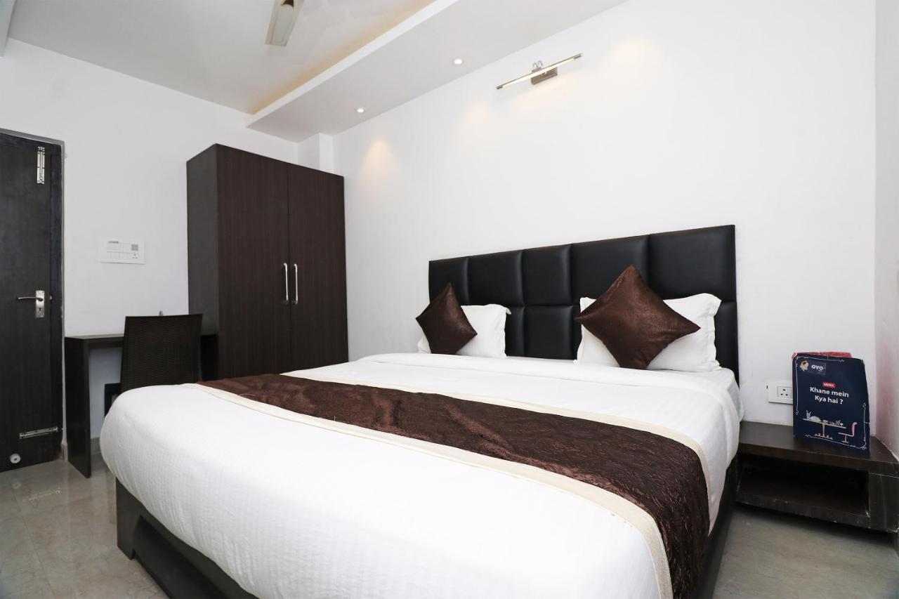 Oyo 23009 Hotel Maxx Лакхнау Экстерьер фото
